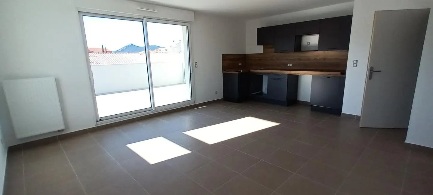 Appartement à louer, 88m², Hyères