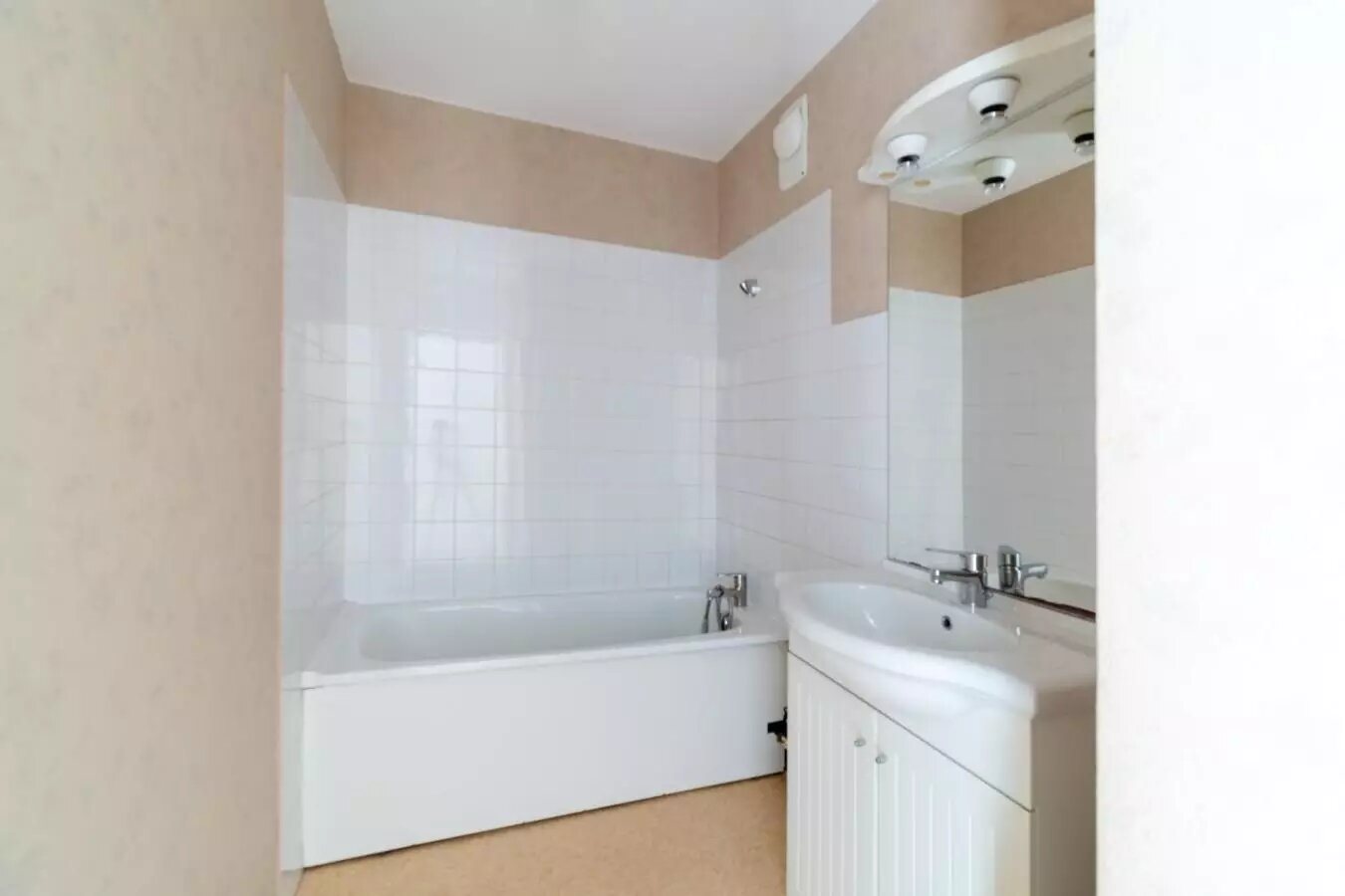 Appartement à louer, 81m², Nolay