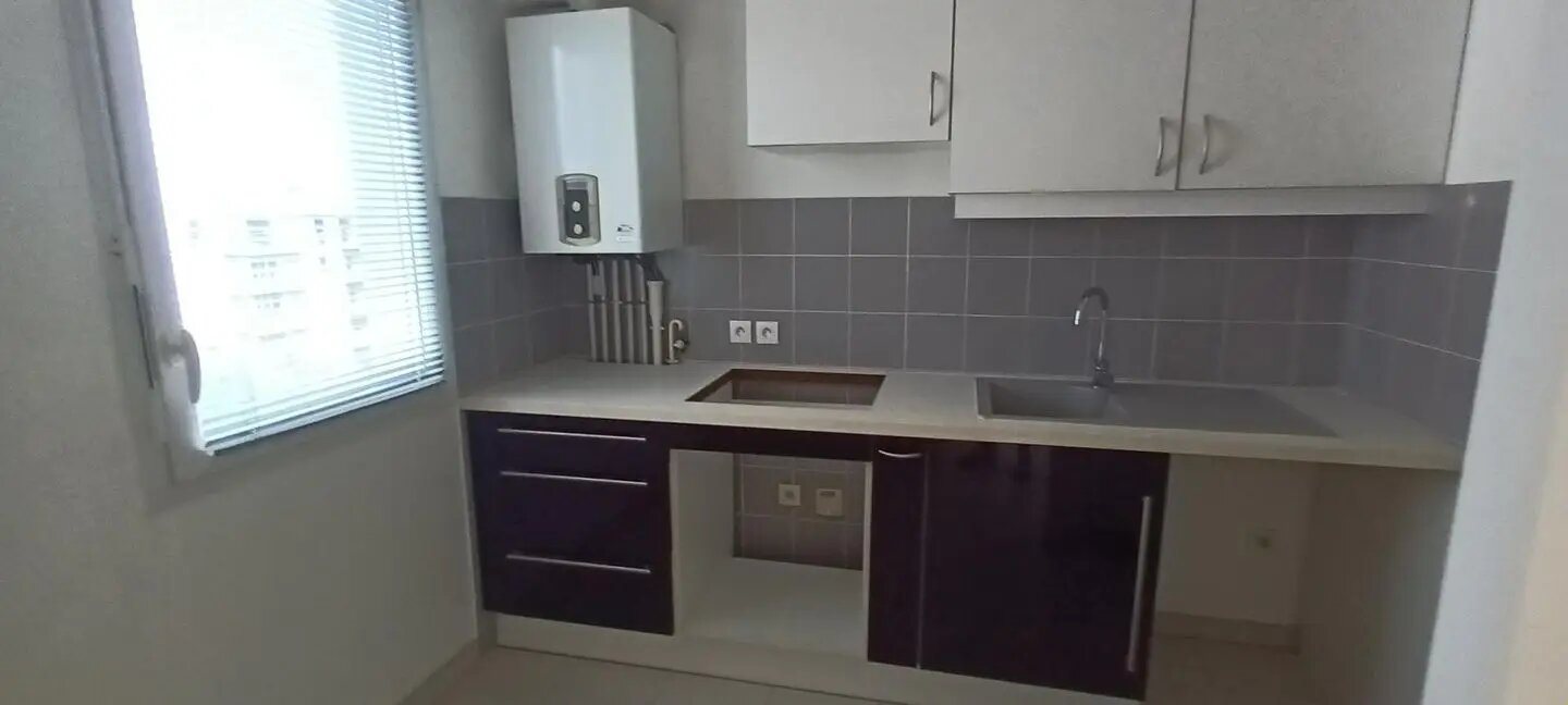 Appartement à louer, 43m², Antibes