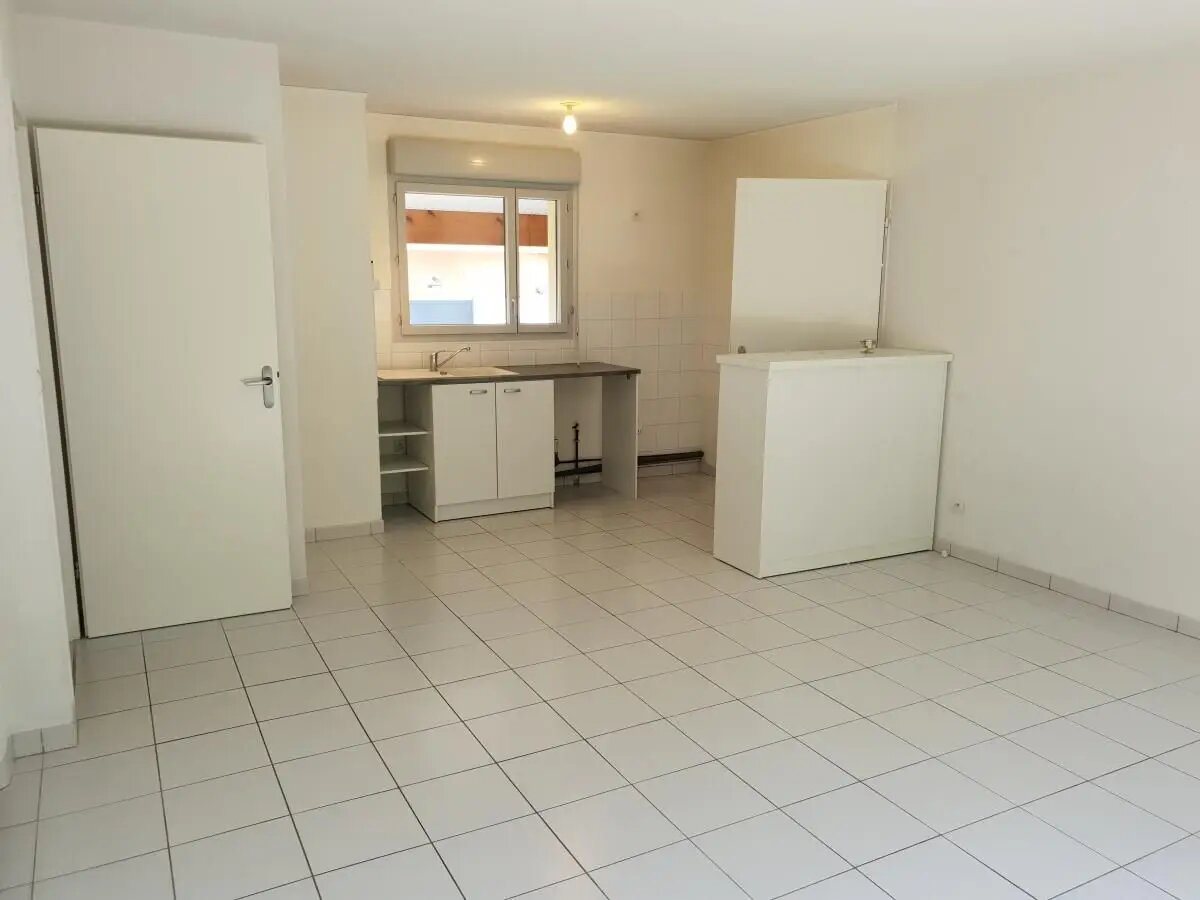 Maison à louer, 95m², Montrabé