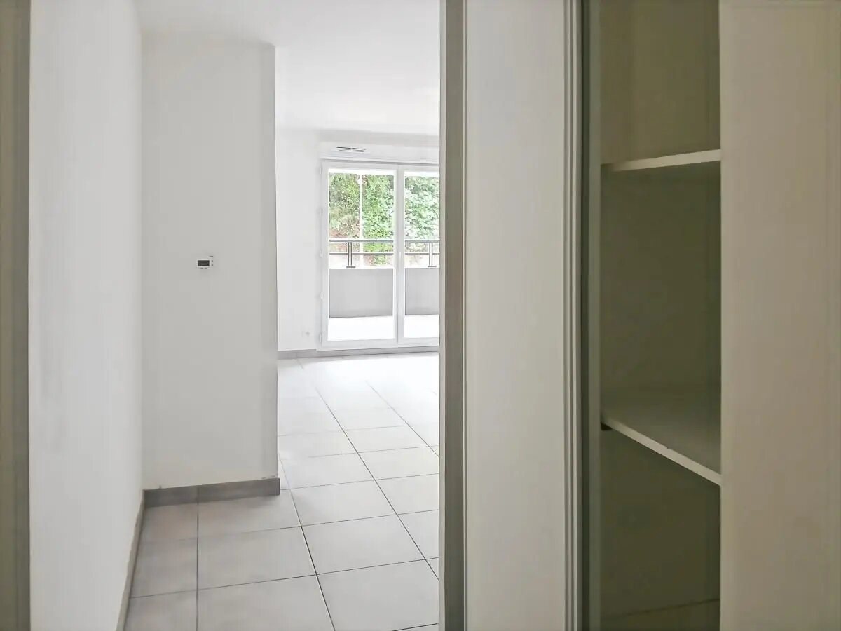 Appartement à louer, 58m², Saint-Laurent-du-Var