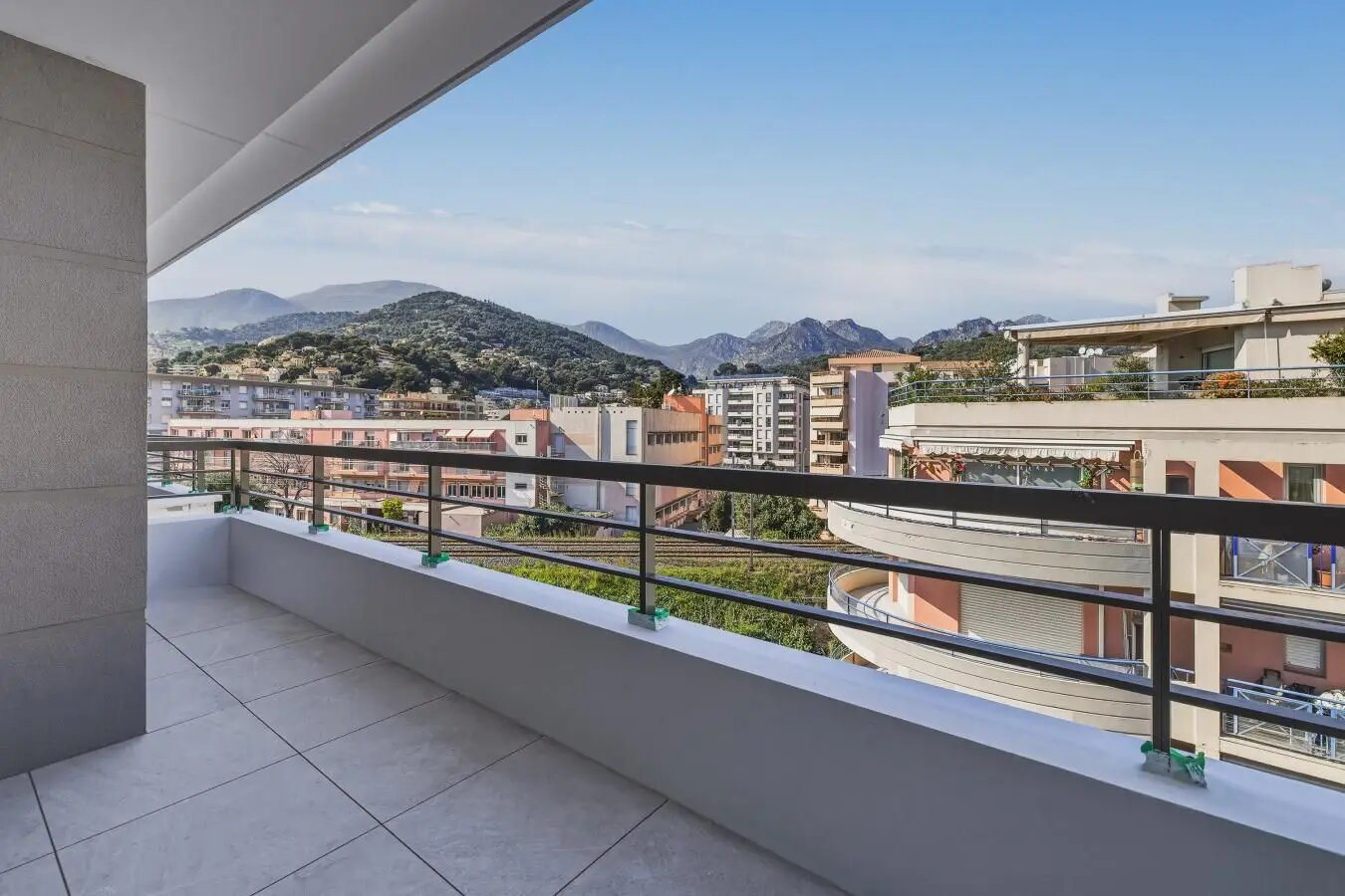 Appartement à louer, 40m², Roquebrune-Cap-Martin
