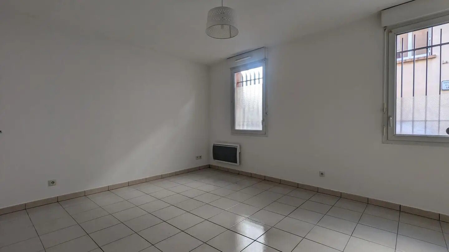 Appartement à louer, 24m², La Seyne-sur-Mer