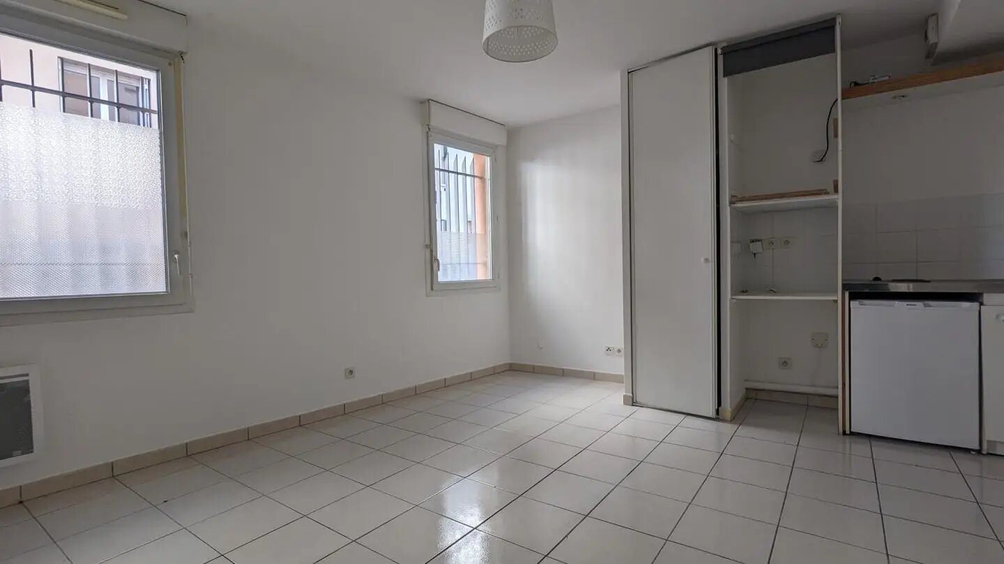 Appartement à louer, 24m², La Seyne-sur-Mer