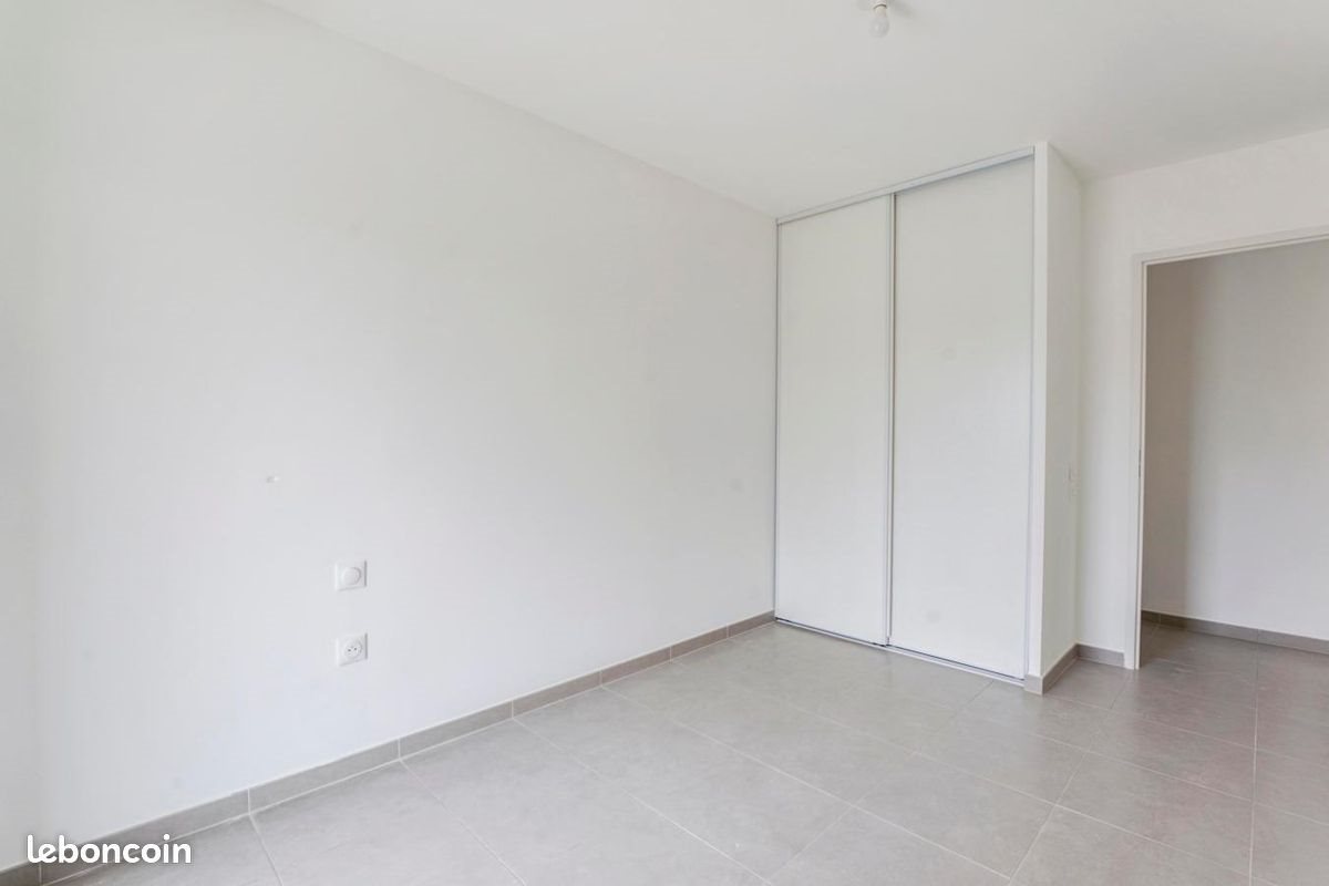 Appartement à louer, 62m², Marseille 9ème