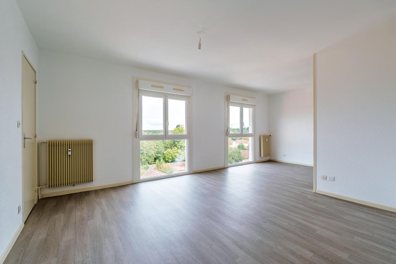 Appartement à louer, 81m², Mirebeau-sur-Bèze