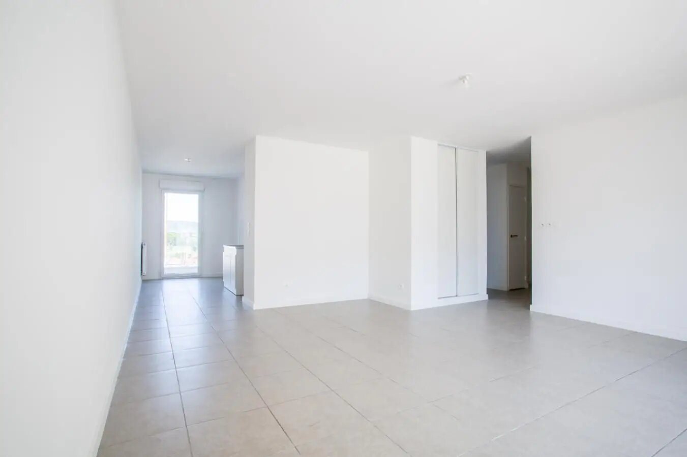 Appartement à louer, 89m², Sathonay-Camp