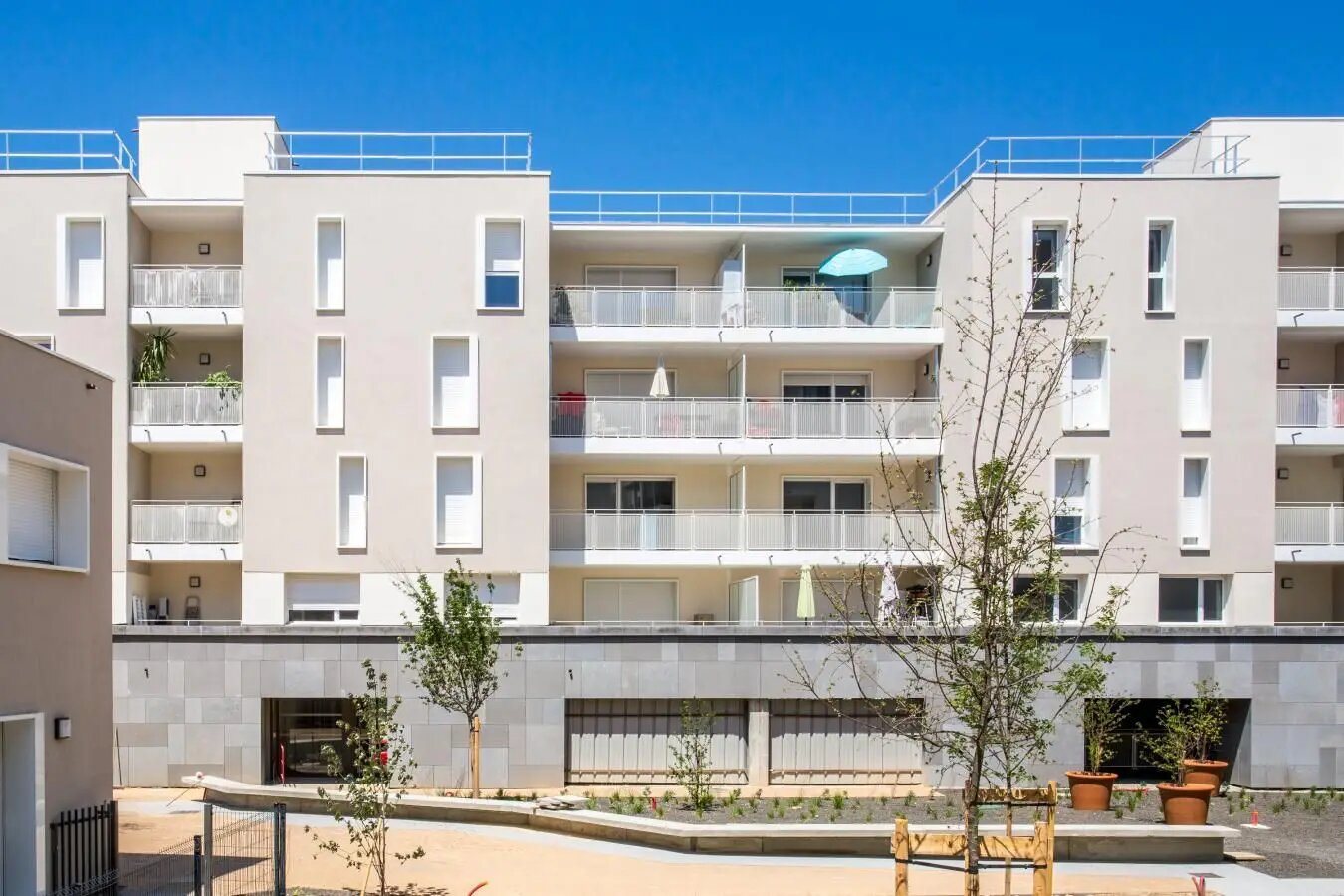 Appartement à louer, 89m², Sathonay-Camp