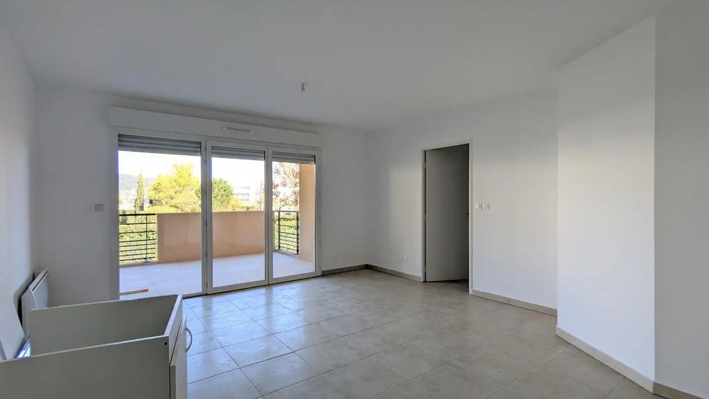 Appartement à louer, 60m², Le Luc