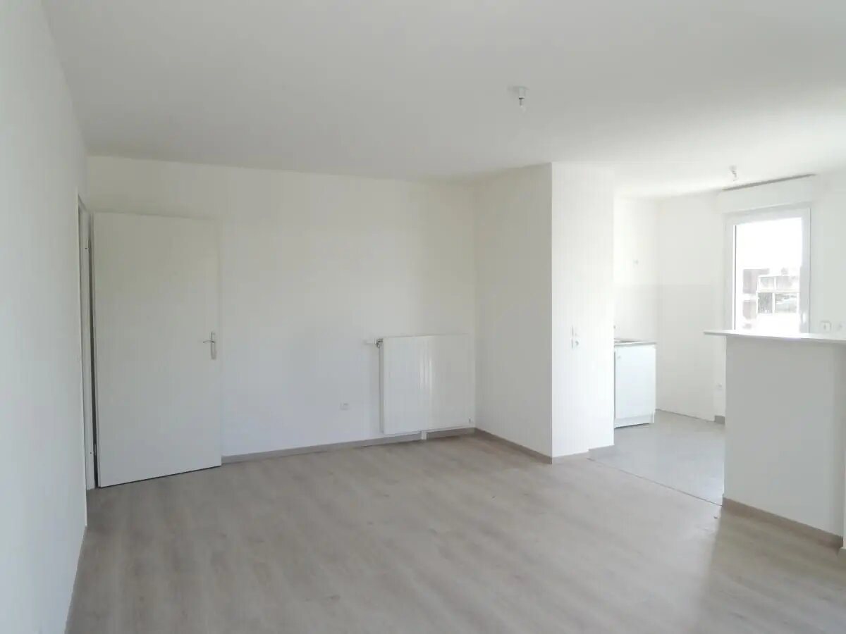 Appartement à louer, 73m², Lognes