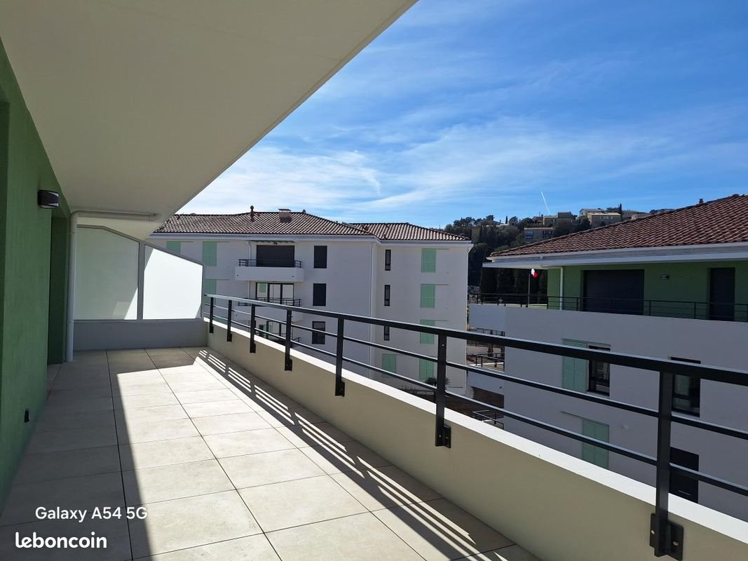 Appartement à louer, 91m², Saint-Raphaël