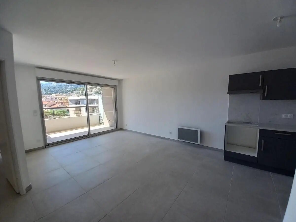 Appartement à louer, 46m², Roquebrune-Cap-Martin