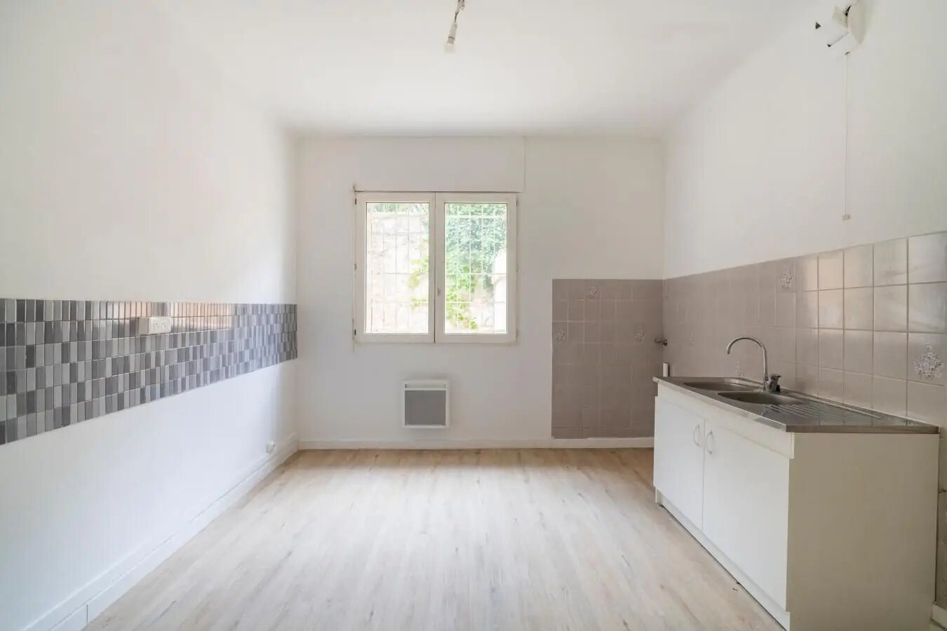 Appartement à louer, 66m², Marseille 7ème
