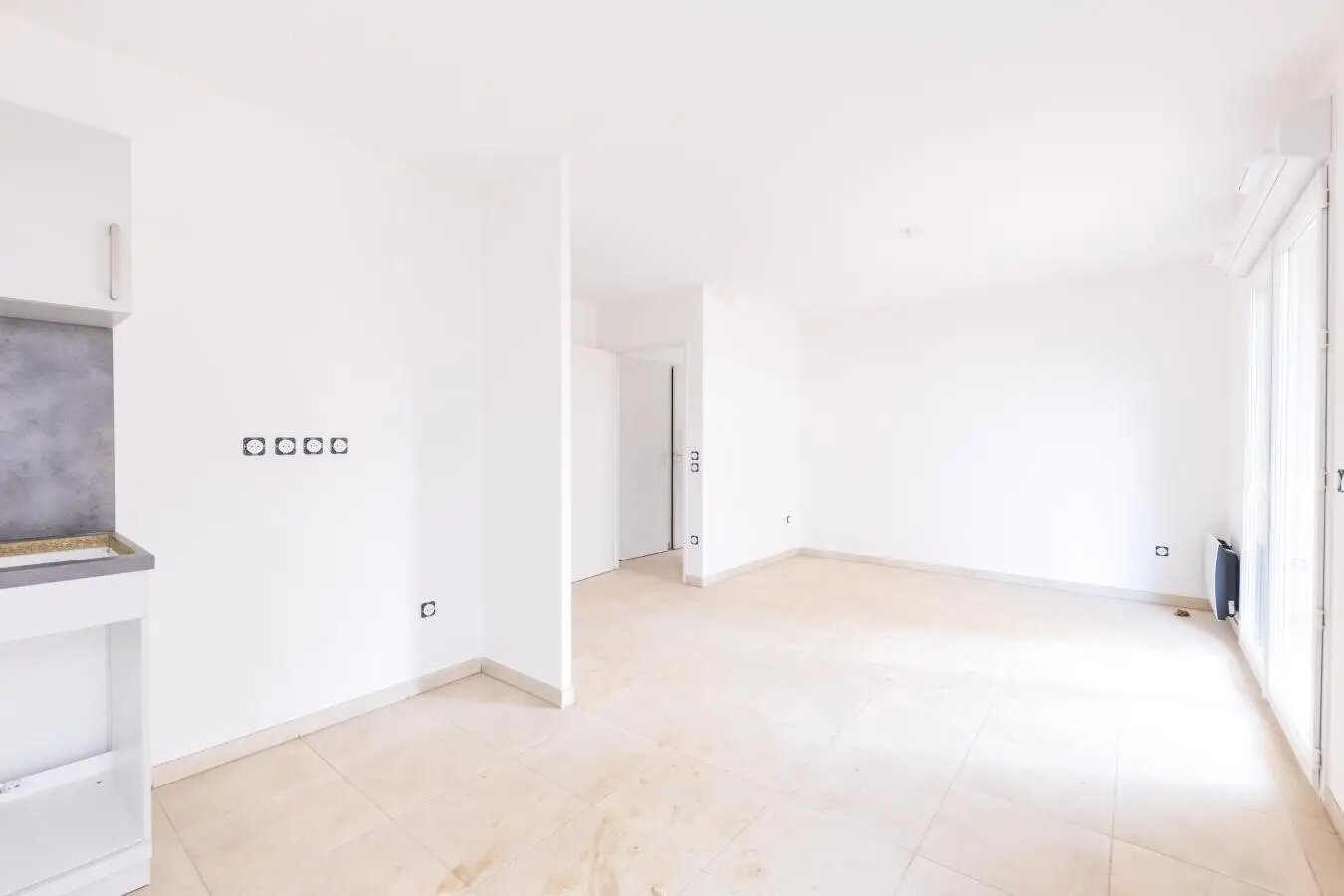 Appartement à louer, 66m², Marseille 8ème