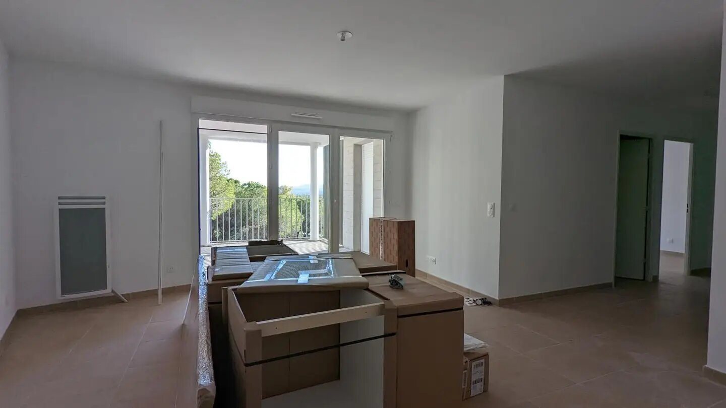 Appartement à louer, 61m², Fréjus