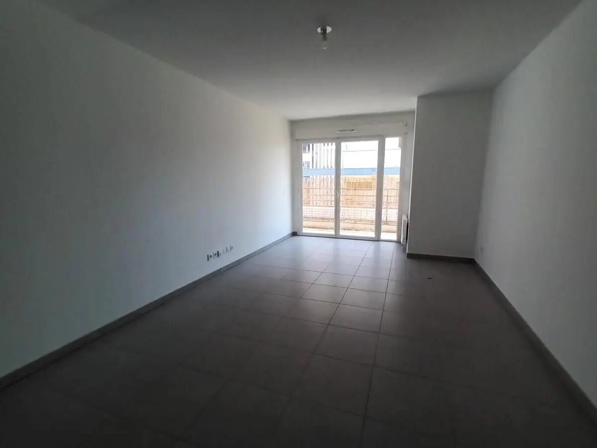 Appartement à louer, 64m², Toulon