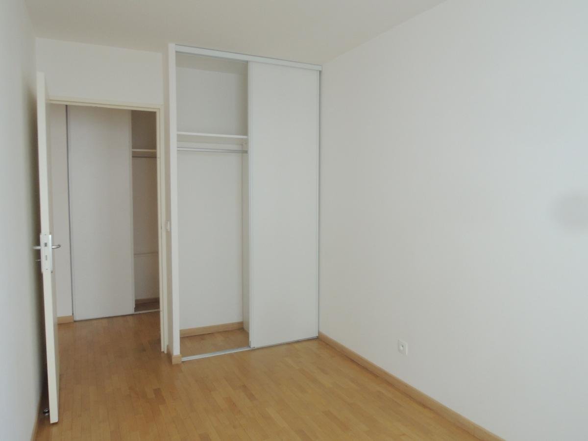 Maison à louer, 64m², Issy-les-Moulineaux