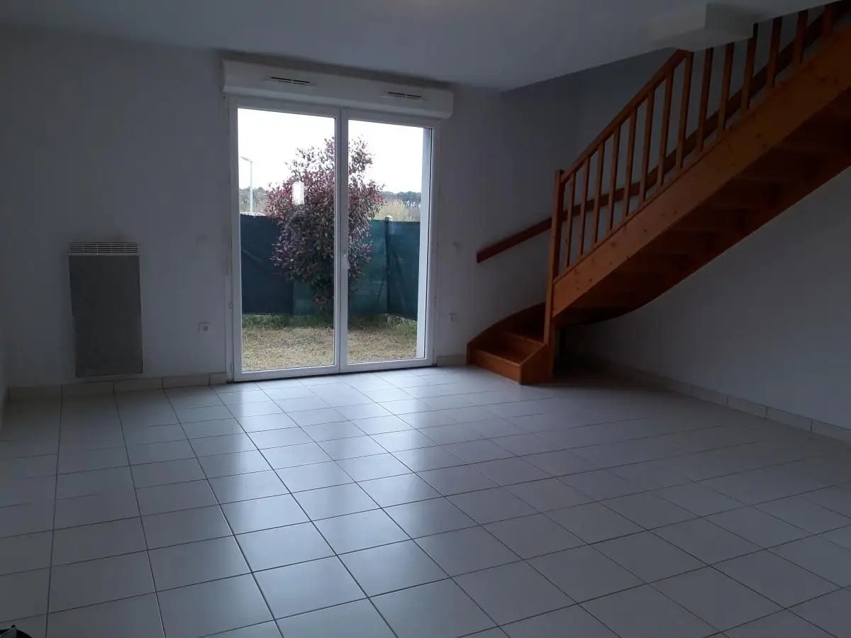 Maison à louer, 65m², Martillac