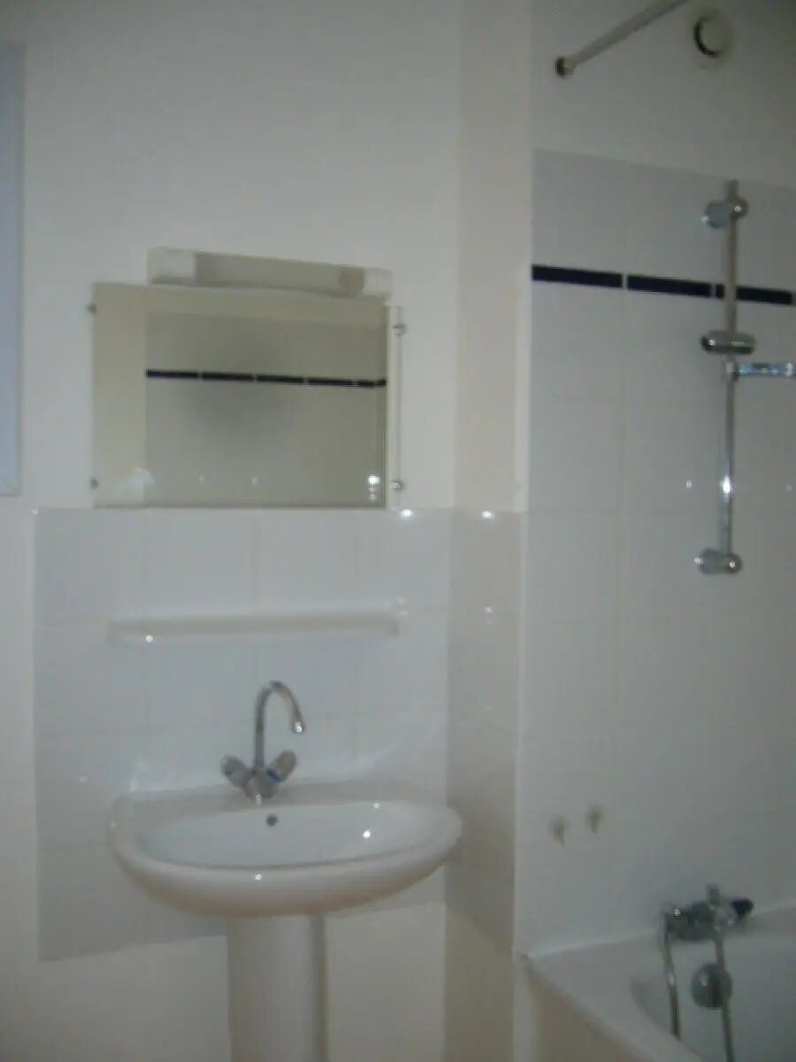Maison à louer, 86m², Saint-Christol