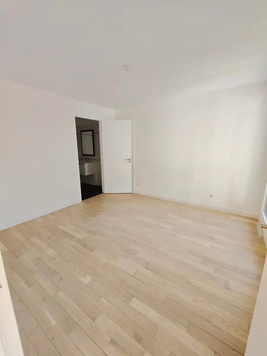 Appartement à louer, 42m², Courbevoie