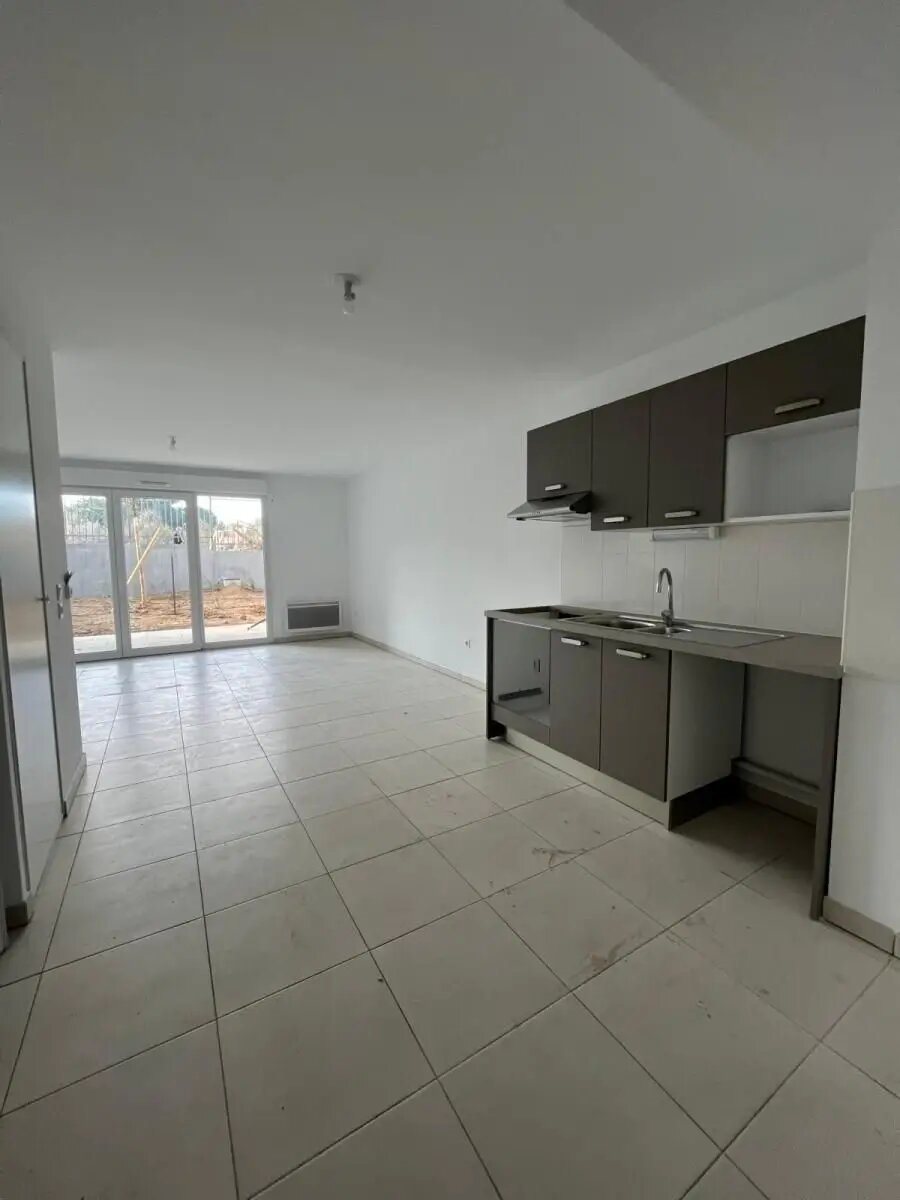 Appartement à louer, 59m², Marseille 8ème