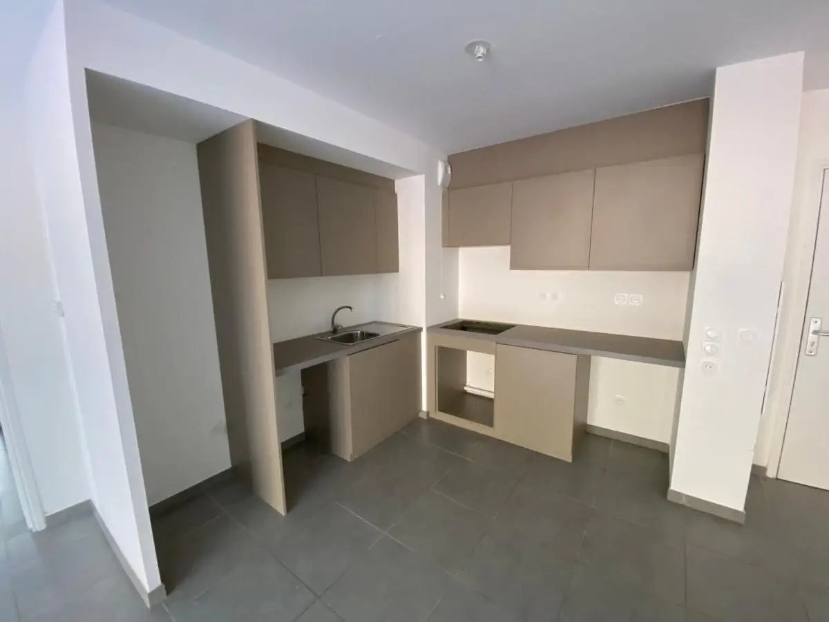 Appartement à louer, 85m², Marseille 12ème