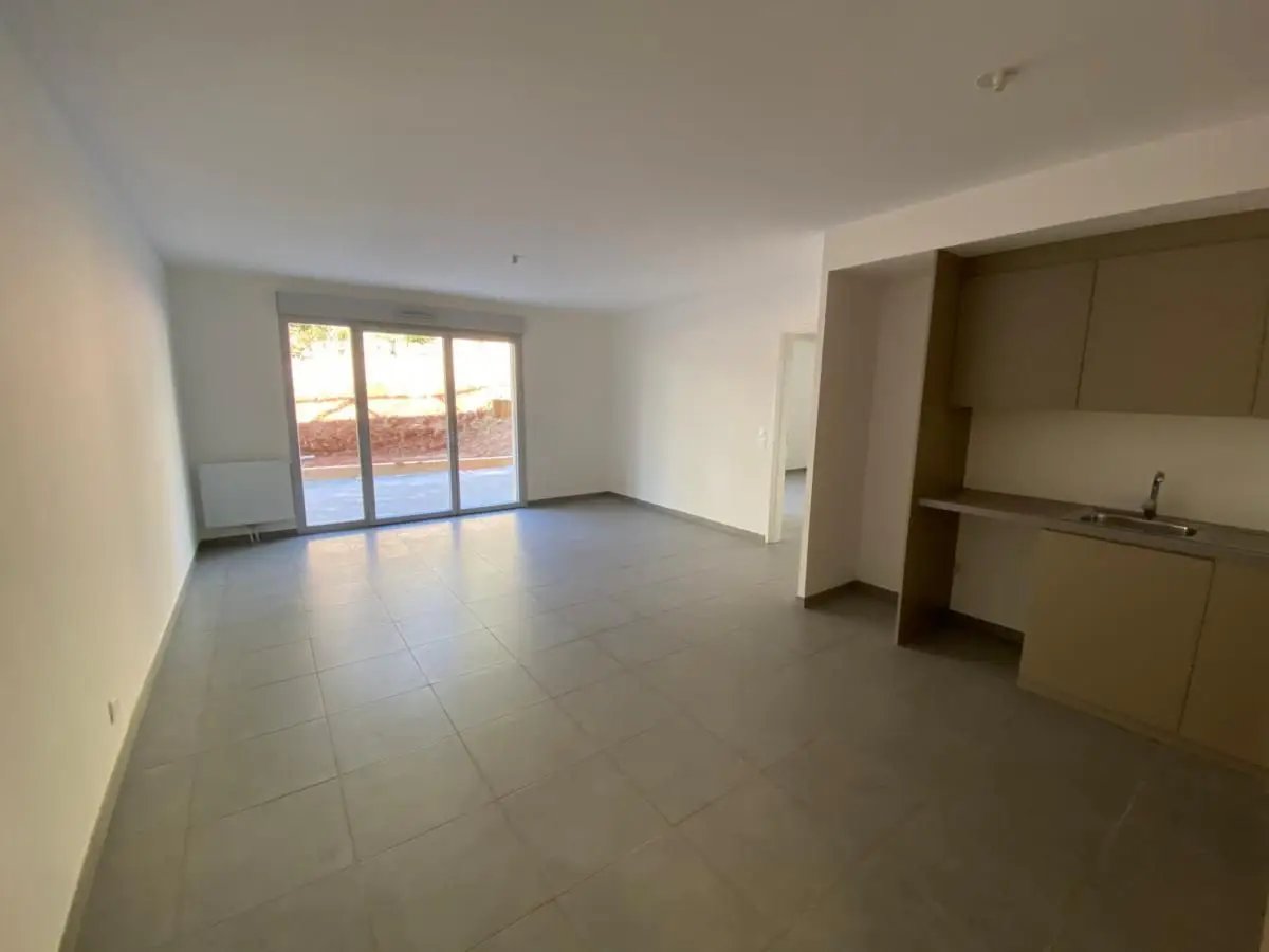 Appartement à louer, 85m², Marseille 12ème
