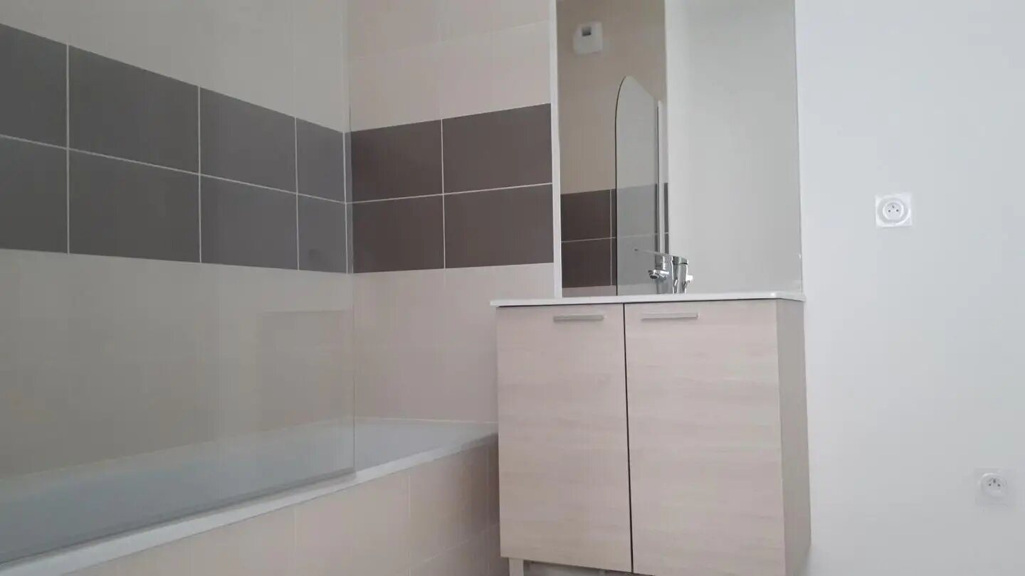 Appartement à louer, 88m², Fréjus