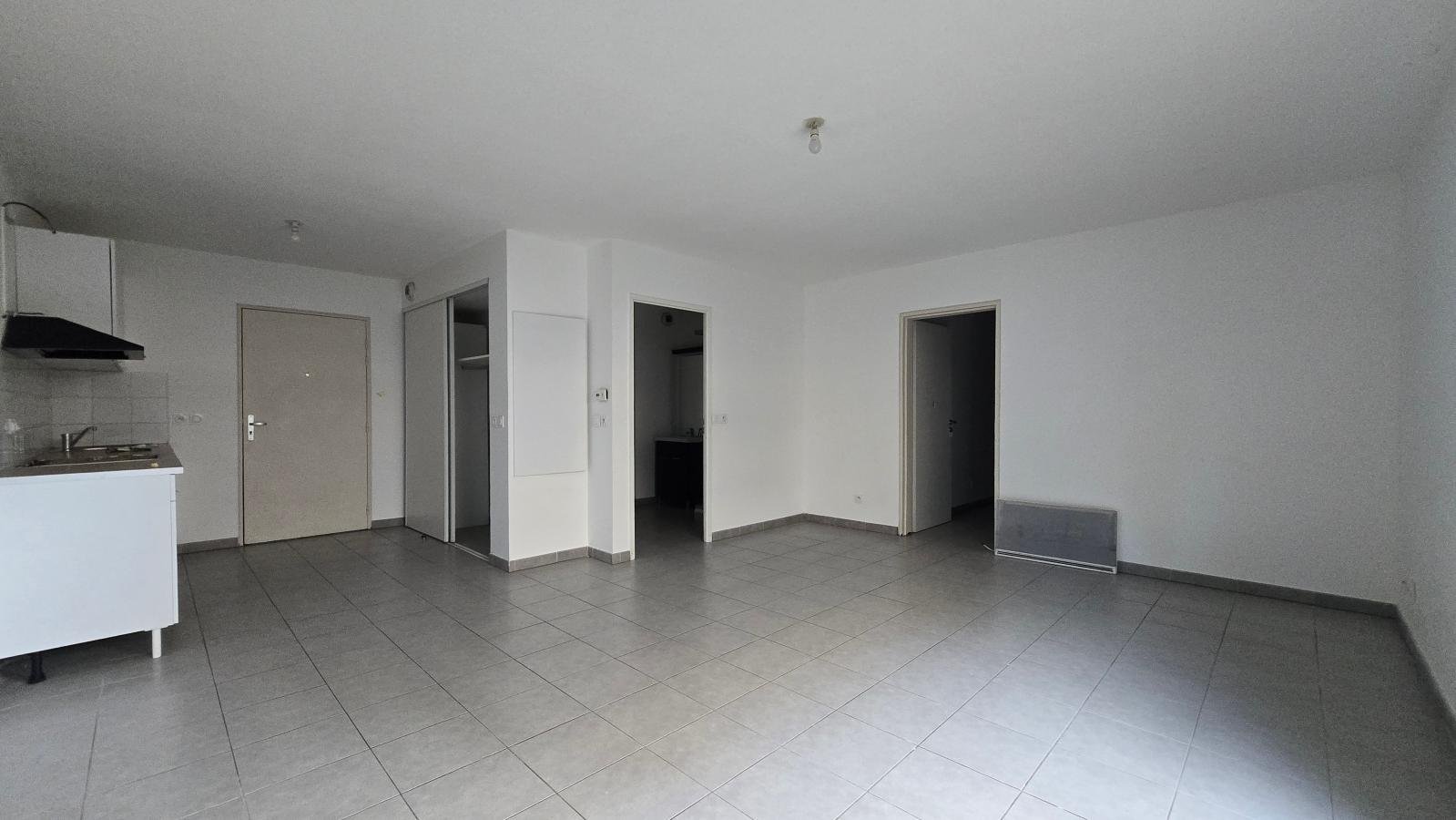 Appartement à louer, 53m², Marseille 8ème