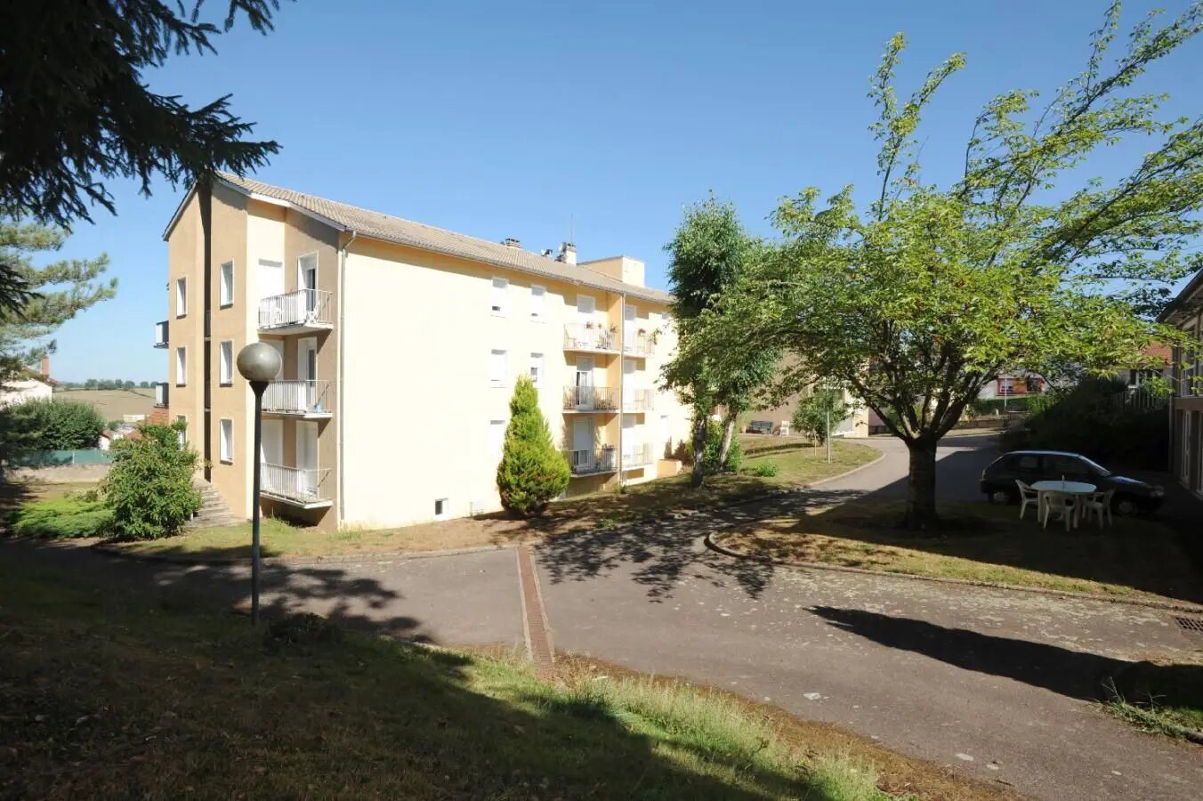 Appartement à louer, 47m², La Clayette