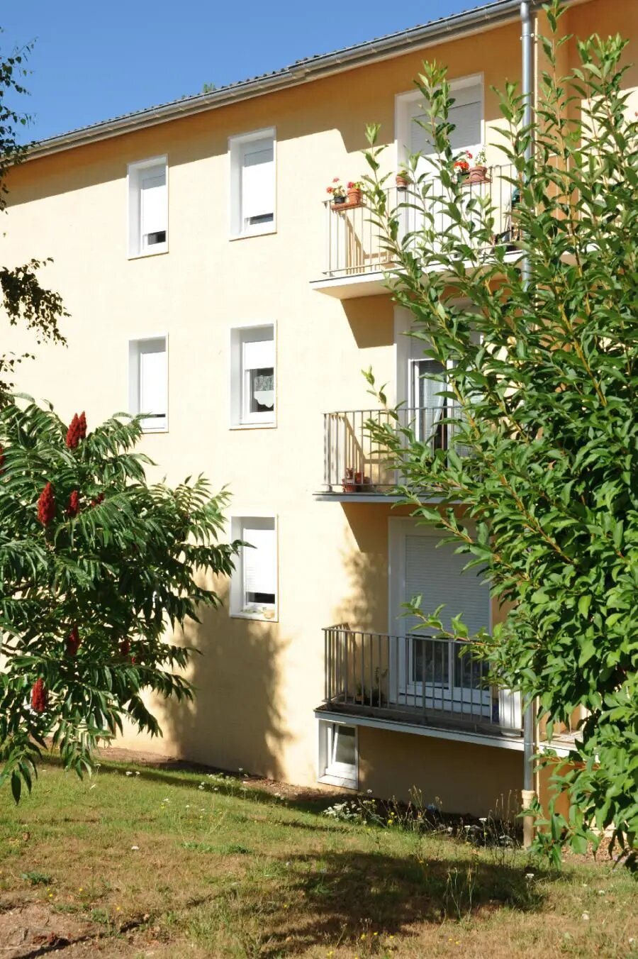 Appartement à louer, 47m², La Clayette