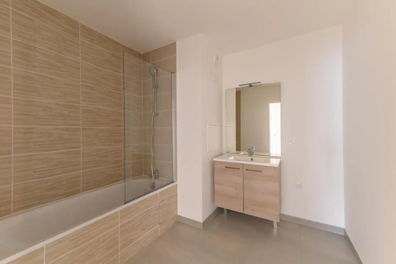 Appartement à louer, 45m², Rosny-sous-Bois