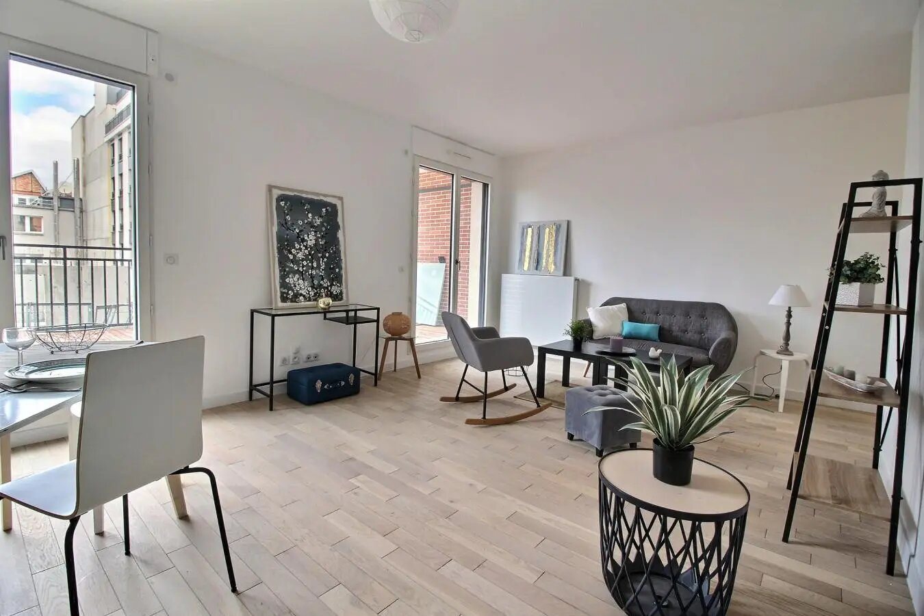 Appartement à louer, 92m², Courbevoie