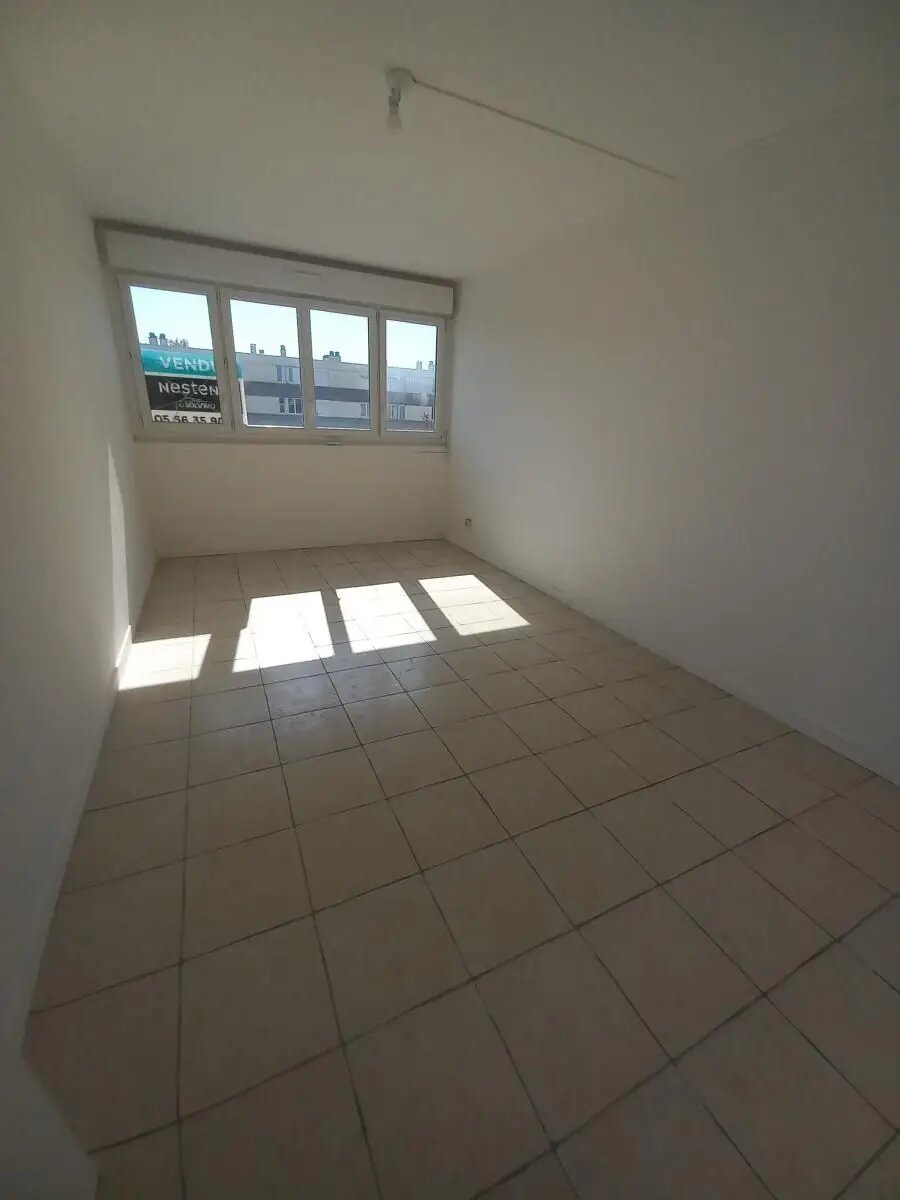 Appartement à louer, 48m², Cenon