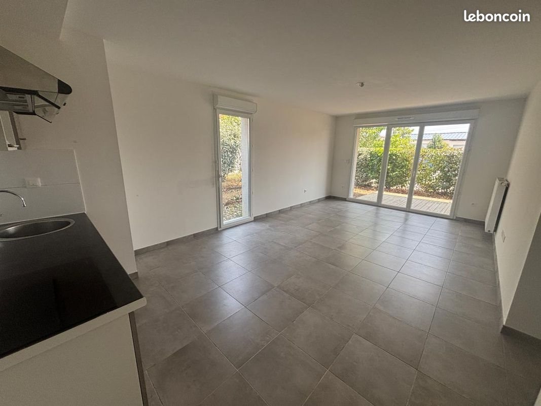 Appartement à louer, 60m², Roques