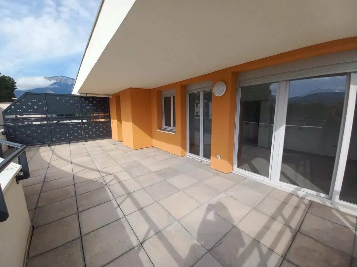 Appartement à louer, 86m², Grenoble