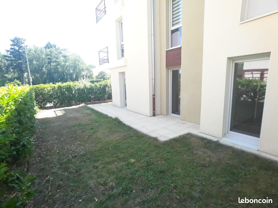 Appartement à louer, 68m², Miribel