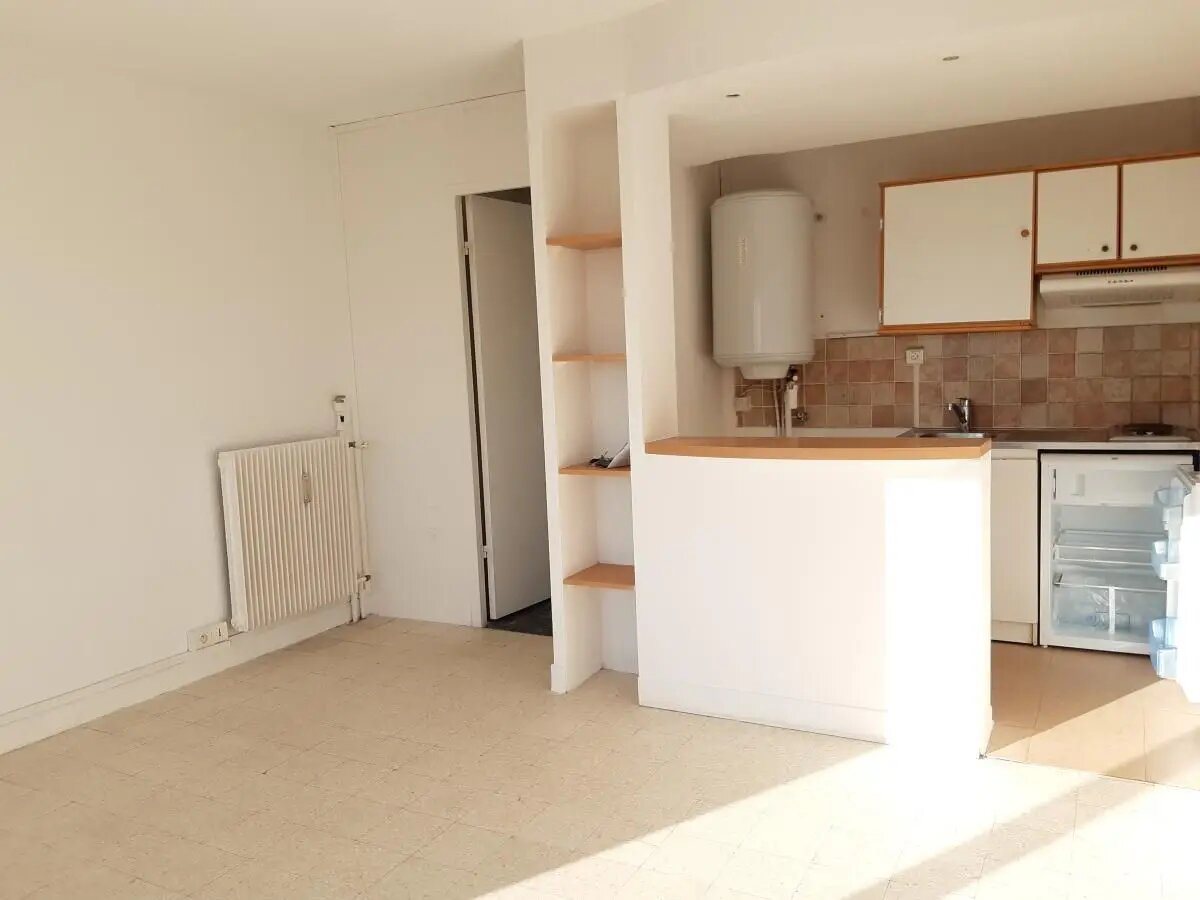 Appartement à louer, 25m², Saint-Raphaël
