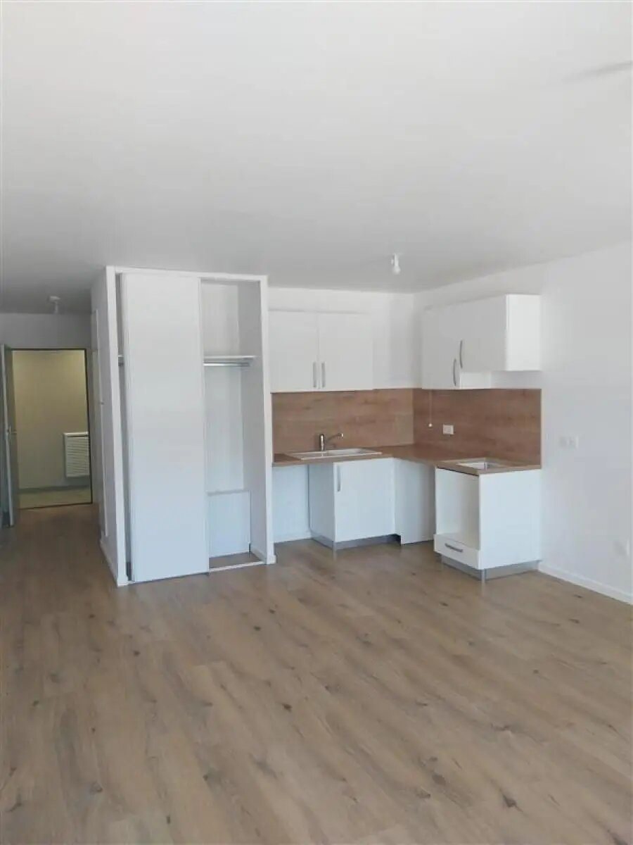 Appartement à louer, 76m², Champs-sur-Marne