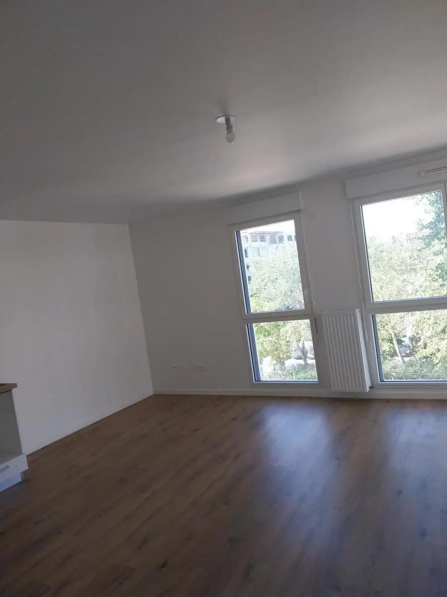 Appartement à louer, 76m², Champs-sur-Marne