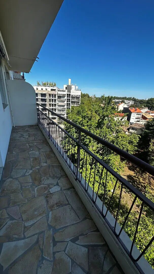 Appartement à louer, 79m², Bordeaux