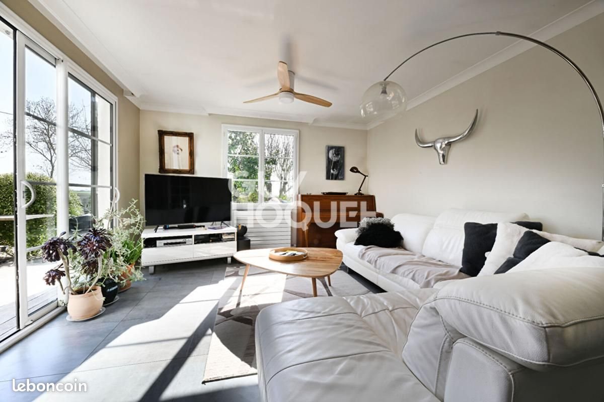 Maison à vendre, 135m², Bourgneuf