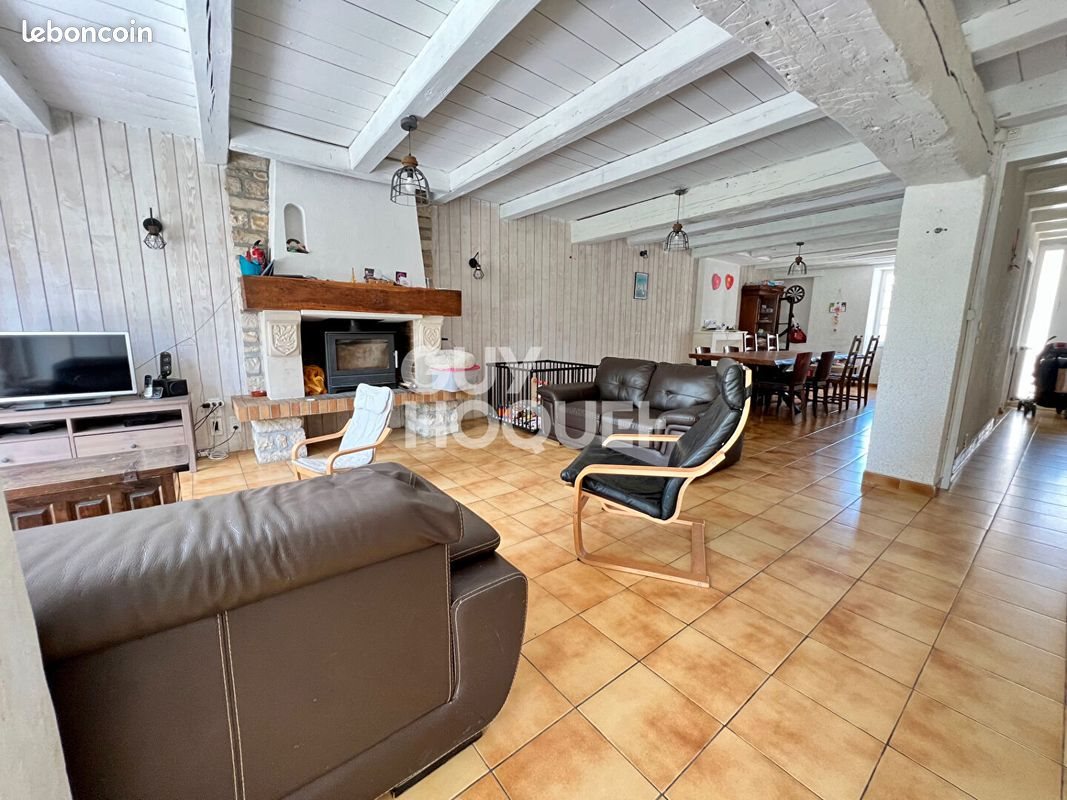 Maison à vendre, 286m², Bourgneuf