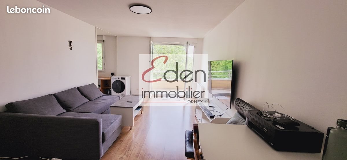 Appartement à louer, 53m², Gex