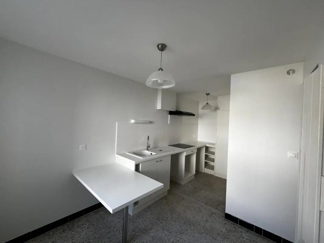 Appartement à louer, 87m², Villieu-Loyes-Mollon
