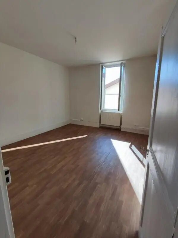 Appartement à louer, 110m², Bourg-en-Bresse