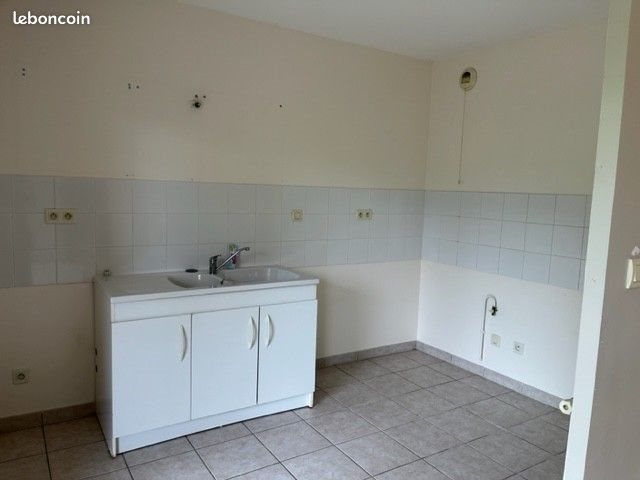 Appartement à louer, 64m², Pont-de-Veyle