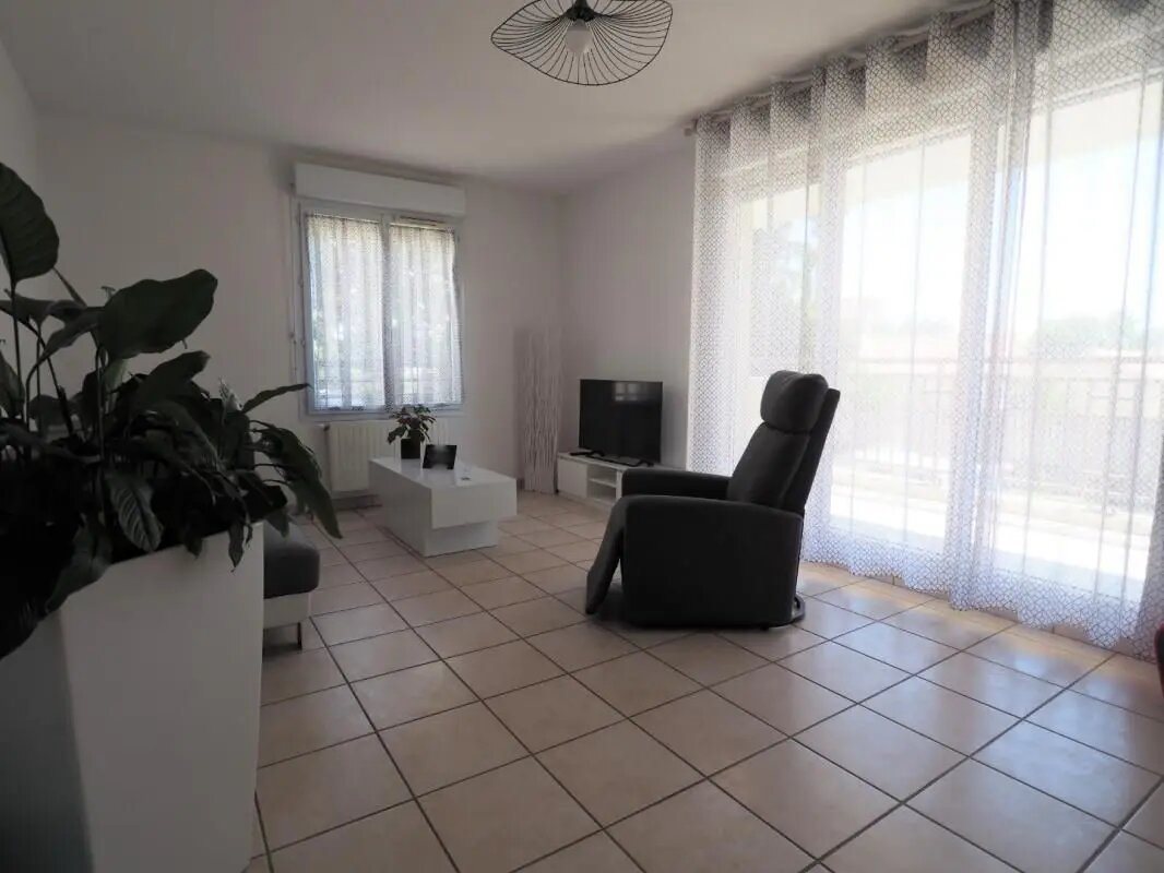 Appartement à louer, 73m², Dagneux