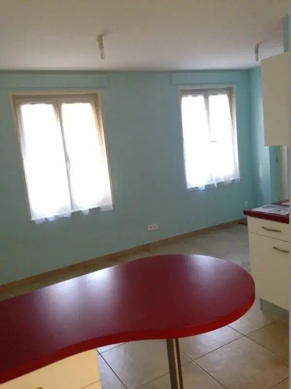 Appartement à louer, 25m², Saint-Trivier-sur-Moignans