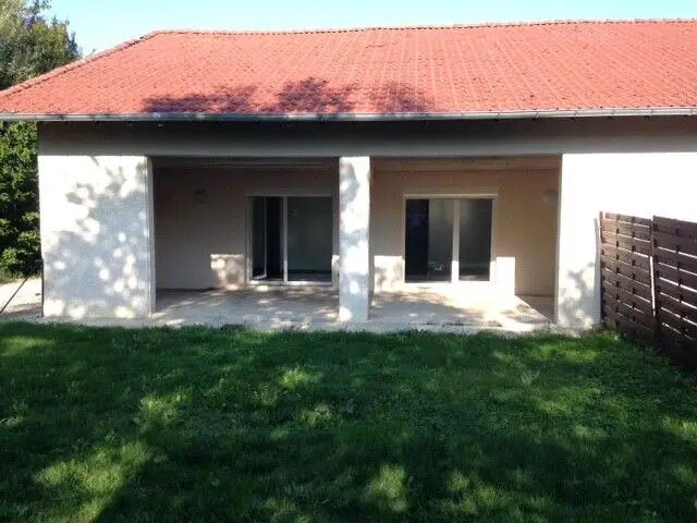 Appartement à louer, 64m², Attignat